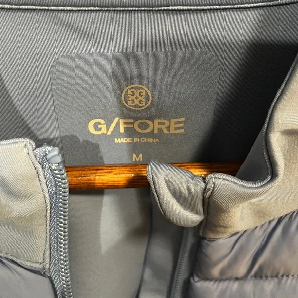 NWT G/FORE Women's Light Blue hybrid quilted Jacket, size M zippers, pockets - Picture 4 of 13